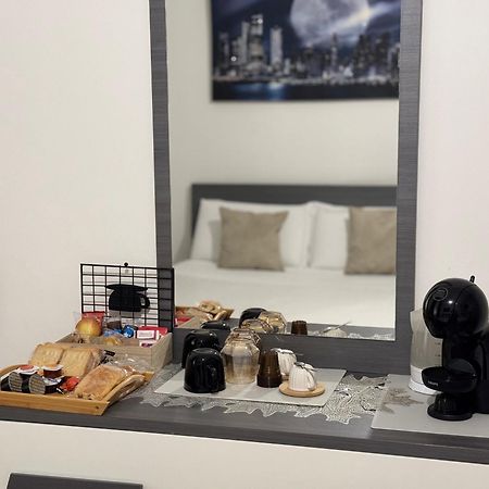 ゾーラ・プレドーザ Zola Centro Bed & Breakfast エクステリア 写真
