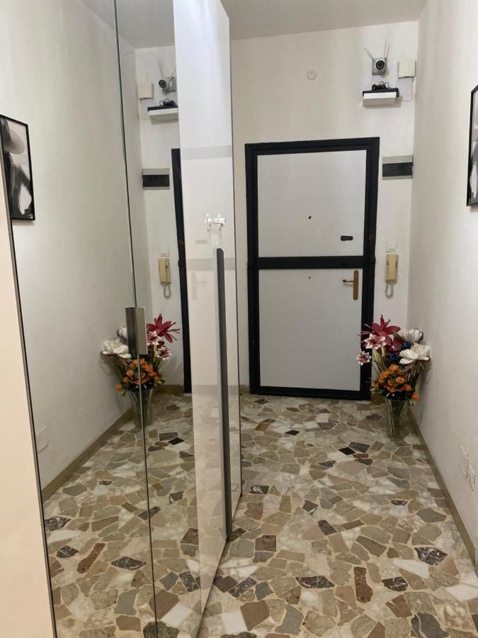 ゾーラ・プレドーザ Zola Centro Bed & Breakfast エクステリア 写真
