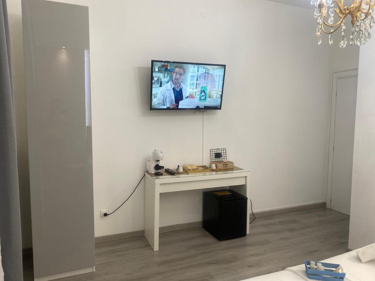 ゾーラ・プレドーザ Zola Centro Bed & Breakfast エクステリア 写真